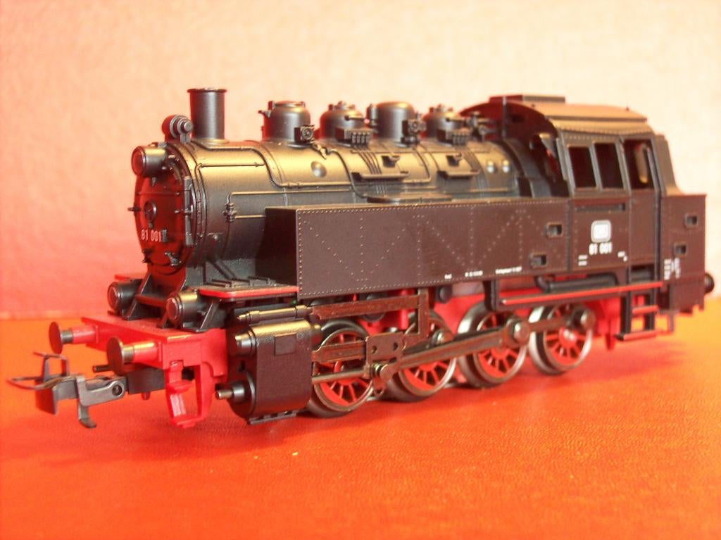 LOCO VAPEUR BR 81 - MÄRKLIN MÉTAL DIGITAL FX - H0 - 1:87, Courant alternatif, Comme neuf, NS, Locomotive