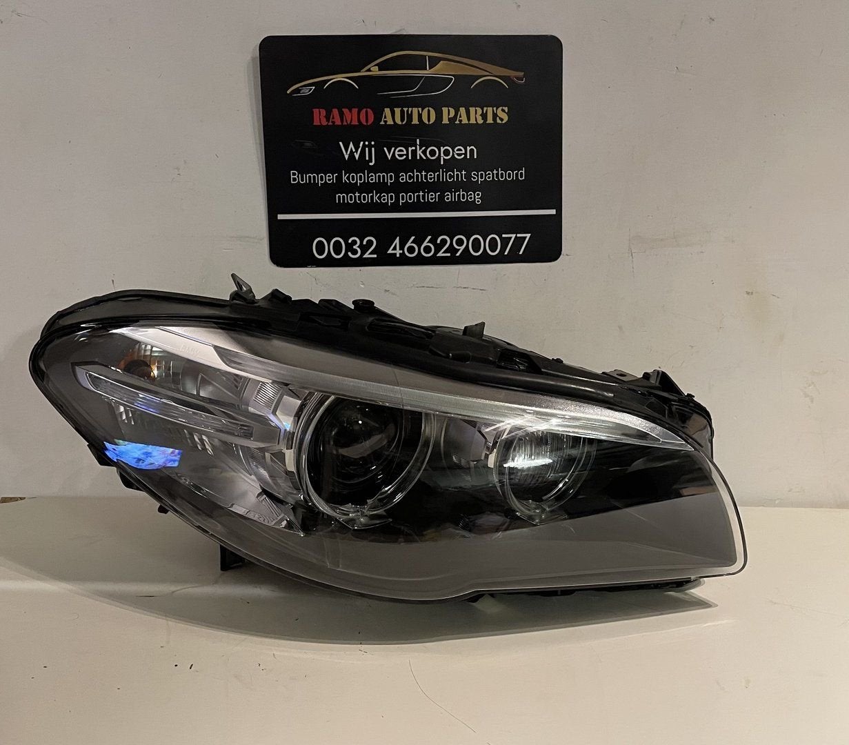 KOPLAMP BMW 5 SERIE F10 F11 XENON ADAPTIVE LED RECHTS 742415, -, Utilisé, -, Enlèvement ou Envoi