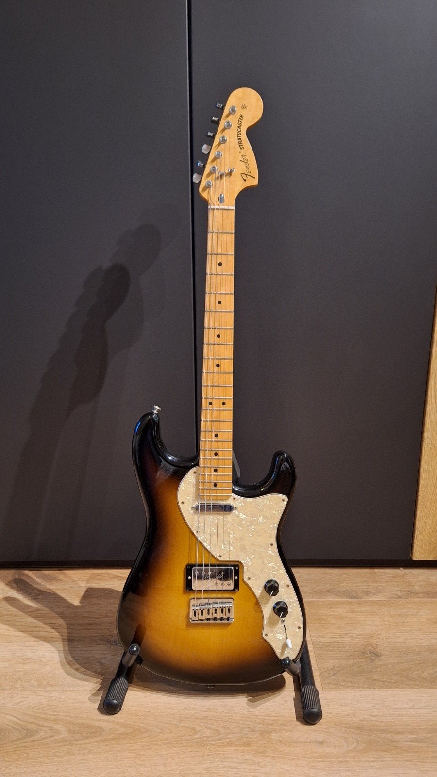 Fender 70's deluxe strat pawn shop, Muziek en Instrumenten, Ophalen, Zo goed als nieuw, Solid body, Fender