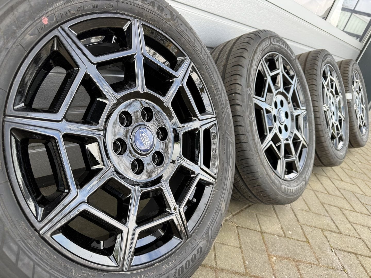 19 “ Ford Transit Custom Tourneo Nugget Camper 2024 velgen, 19 inch, Bestelwagen, -, -