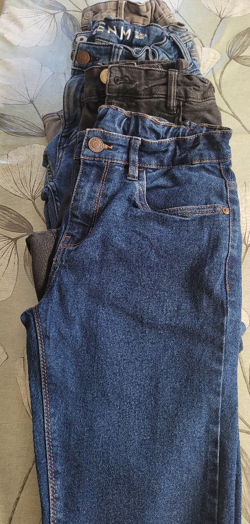 Jeans pour garçon taille 164, Enfants & Bébés, Vêtements enfant | Taille 164, Pantalon, Garçon, Comme neuf, Enlèvement
