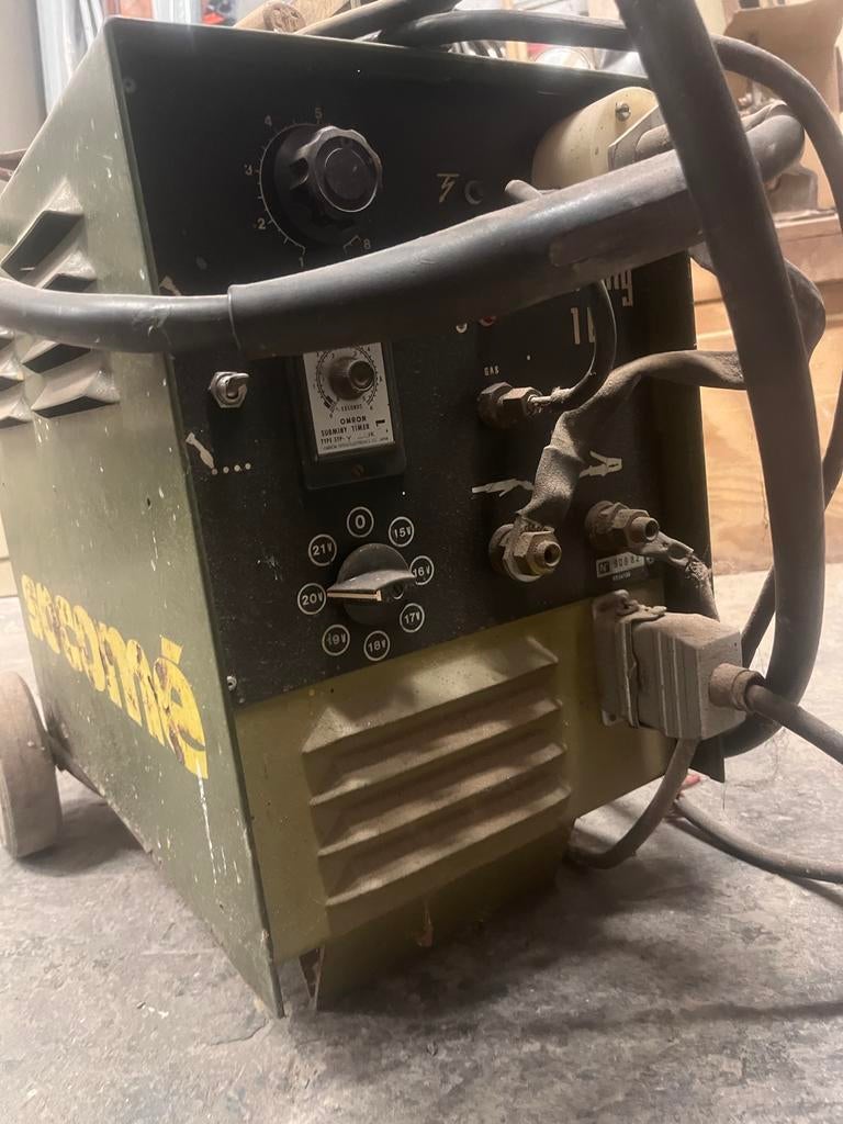 laspost lasapparaat halfautomaat Socomé, Enlèvement