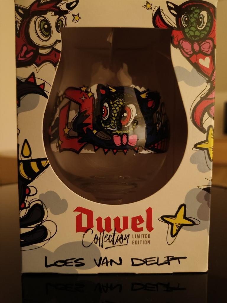 Duvel glas Loes Van Delft nieuw in doos, Verzamelen, Ophalen, Nieuw, Glas of Glazen, Duvel
