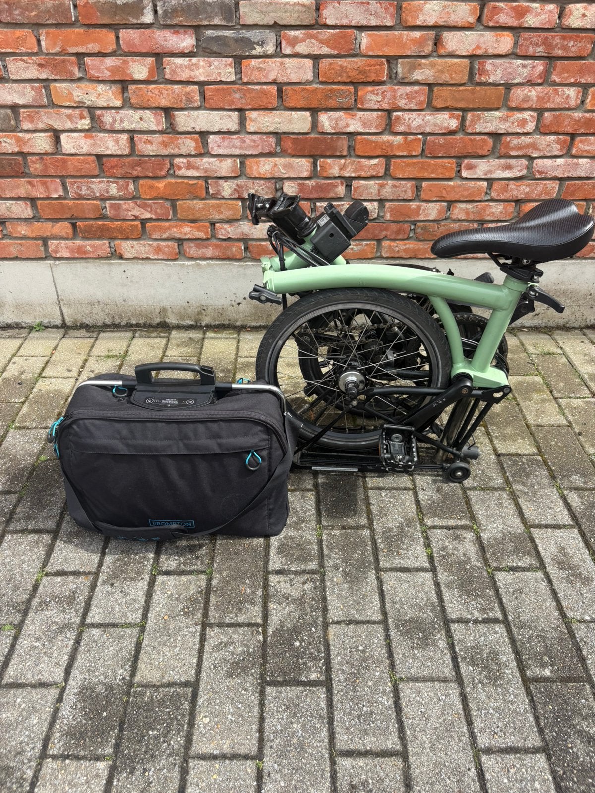 Brompton ml6 vert matcha électrique, Vélos & Vélomoteurs, Vélos | Vélos pliables, Enlèvement, Brompton, Vitesses