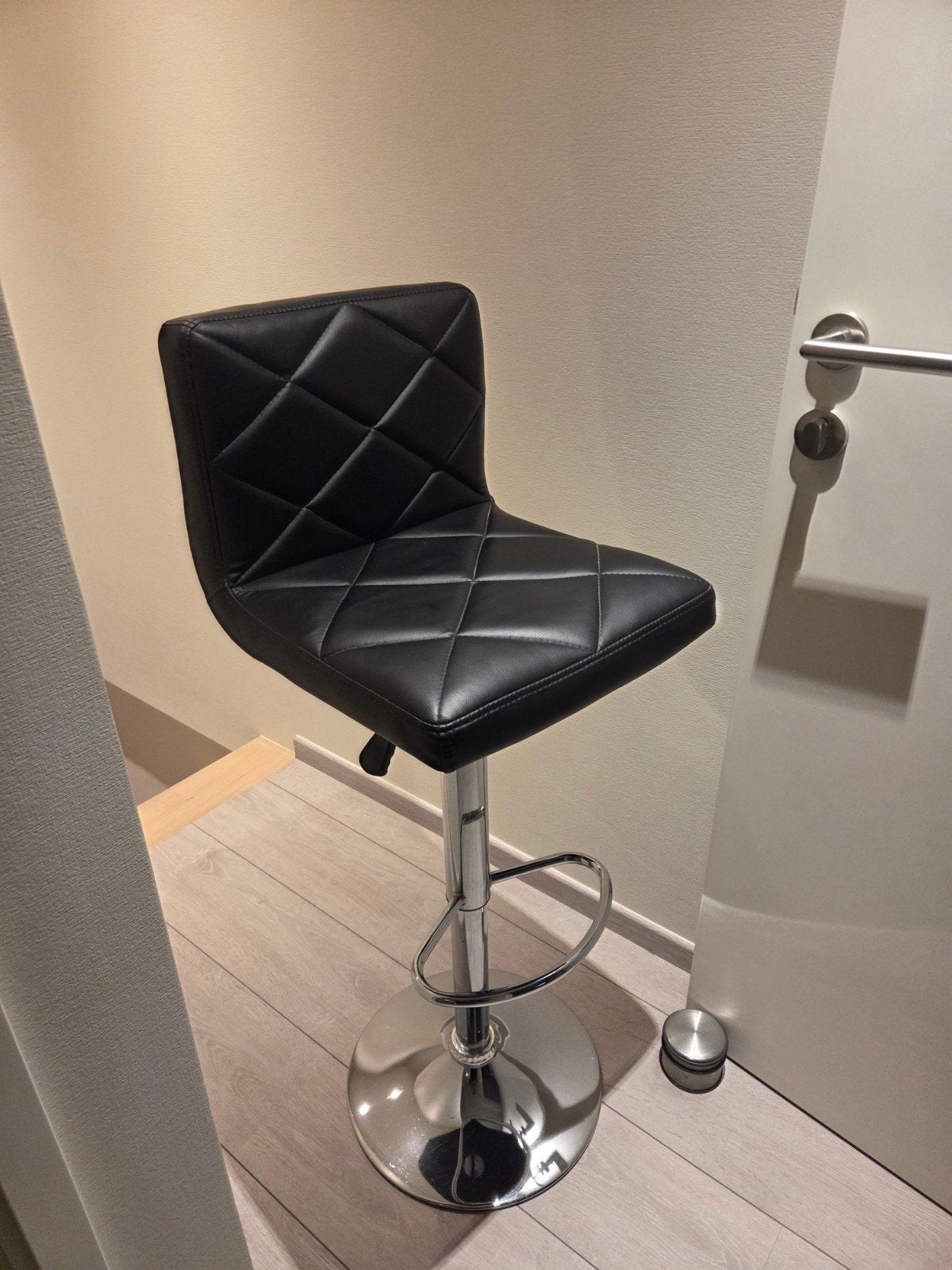 Set van 3 luxe design barkrukken, Zwart kunstleer &Chroom, Huis en Inrichting, Barkrukken, Ophalen, Leer, In hoogte verstelbaar