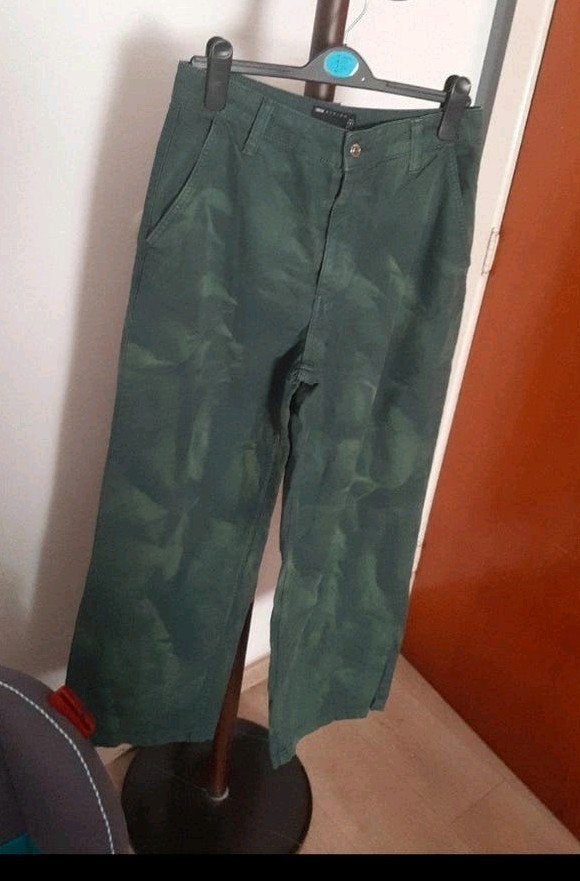 Pantalon Asos M, Enlèvement ou Envoi