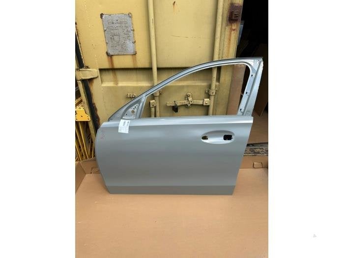 Portière 4portes avant gauche d'un Mercedes C-Klasse, 3 mois de garantie, Utilisé, Porte, -