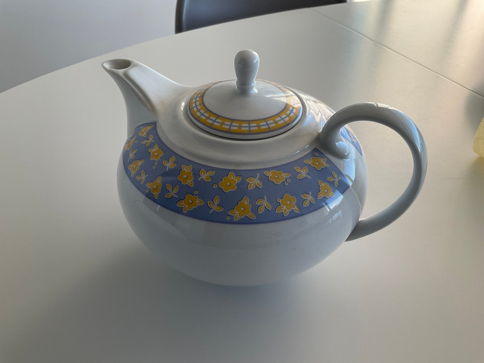 Koffieserviesje, Maison & Meubles, Enlèvement, Comme neuf, Assiettes(s)