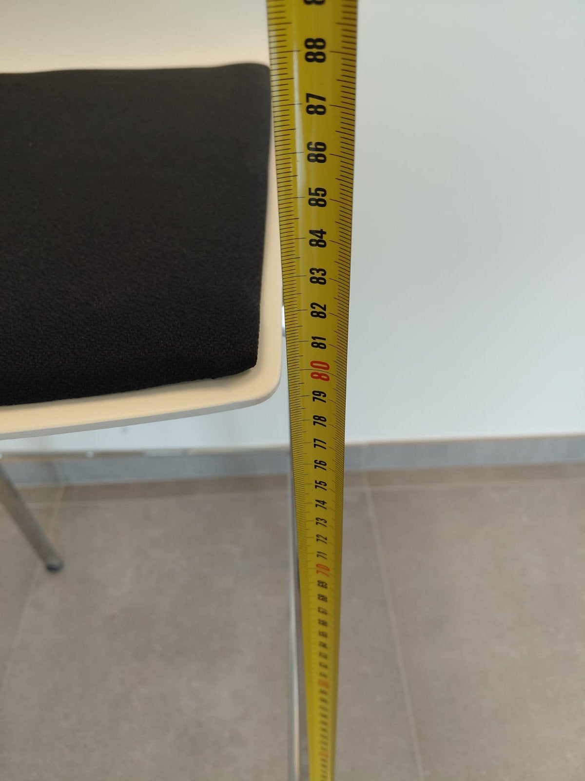 mooie barkrukken, Ophalen, 5 krukken of meer, Kunststof, 60 tot 90 cm