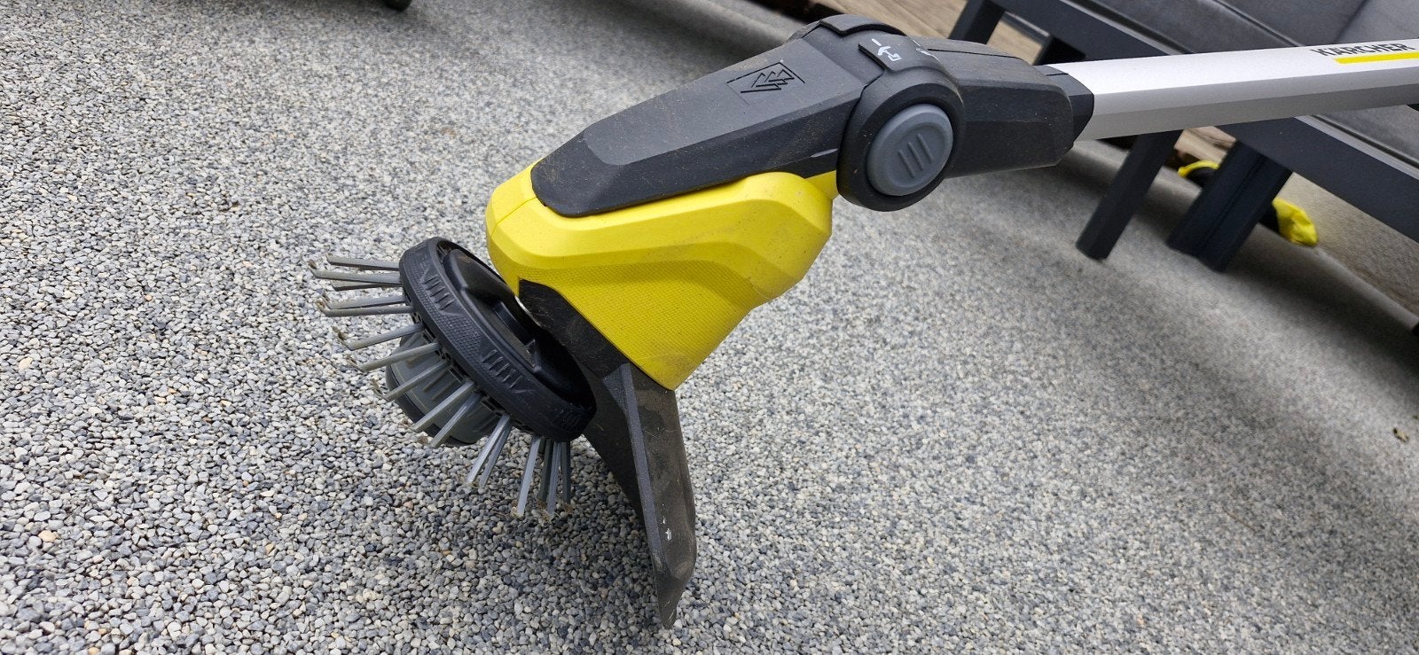 Désherber Karcher, Enlèvement