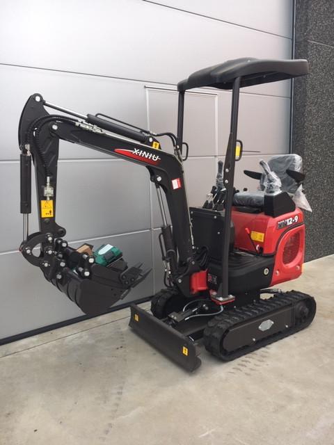 Rhinoceros XN12-9, Zakelijke goederen, Machines en Bouw | Kranen en Graafmachines, Graafmachine, Ophalen of Verzenden
