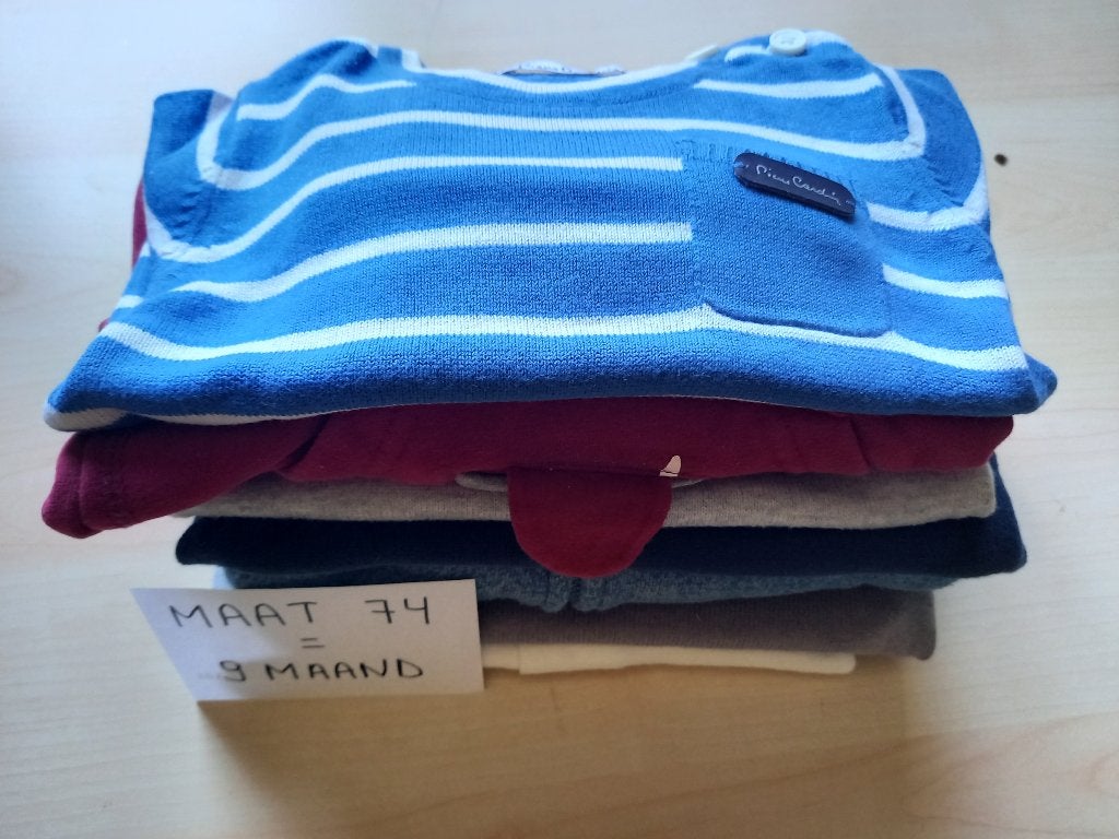 Nieuwstaat pakket jongenskledij truien maat 74, Ophalen of Verzenden, Zo goed als nieuw, Maat 74