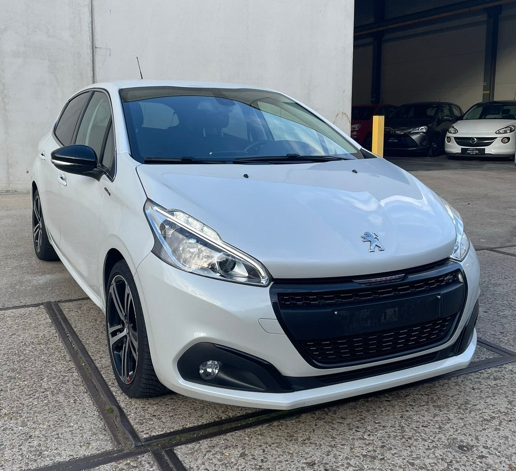 Peugeot 208 GT-Line | Camera Carplay | Park Assist, Voorwielaandrijving, Dealer onderhouden, Euro 6, https://public.car-pass.be/vhr/32e3b952-736c-453c-be2e-49ad4688178d