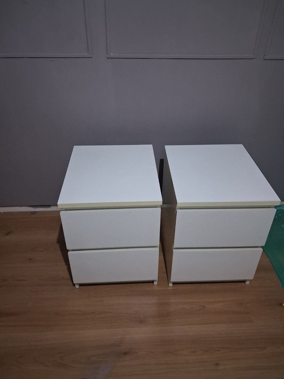 2 belles tables de chevet blanches MALM ikea - 45€ l'unité, Comme neuf, Moins de 45 cm, Enlèvement, 55 à 70 cm