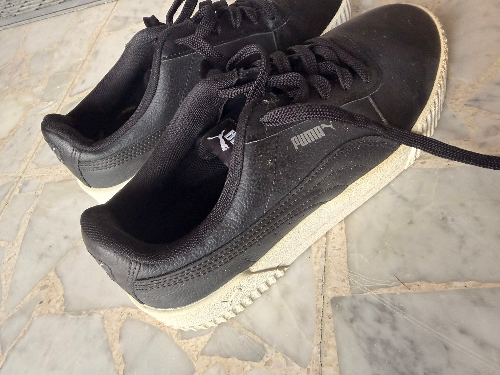 Damesschoenen maat 39, Kleding | Dames, Schoenen, Verzenden, Zwart, Zo goed als nieuw, Sneakers