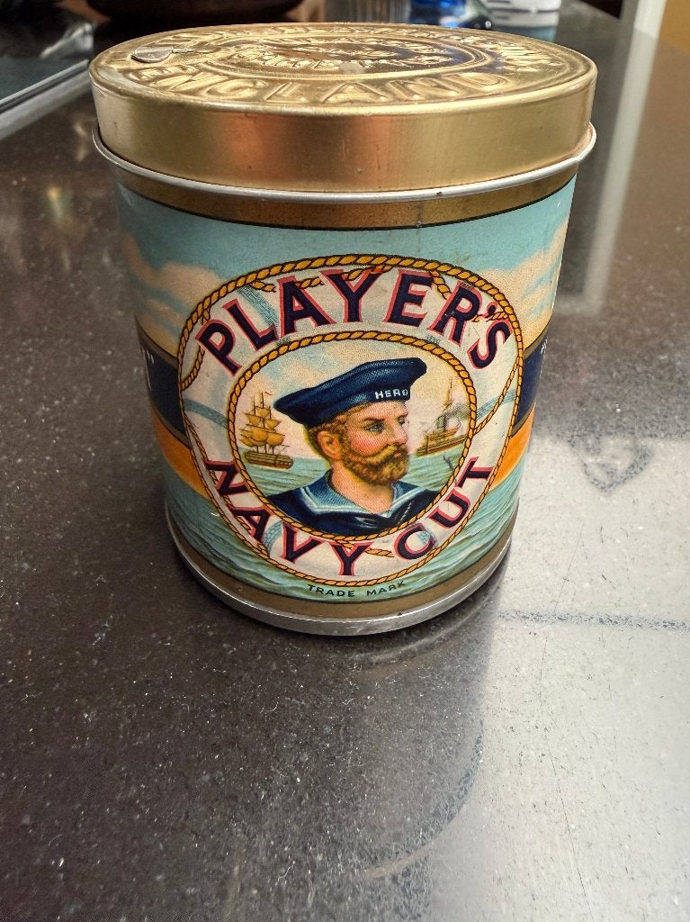 Unique ! Vintage Tin Player's Navy Cut (WOII) non ouvert., Enlèvement ou Envoi, Neuf, Boite à tabac ou Emballage
