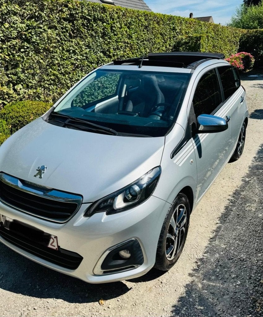 Peugeot 108 Cabrio - Licht Grijs - 2018 - 98.678 km, Auto's, Peugeot, Particulier, Achteruitrijcamera, Bluetooth, Boordcomputer
