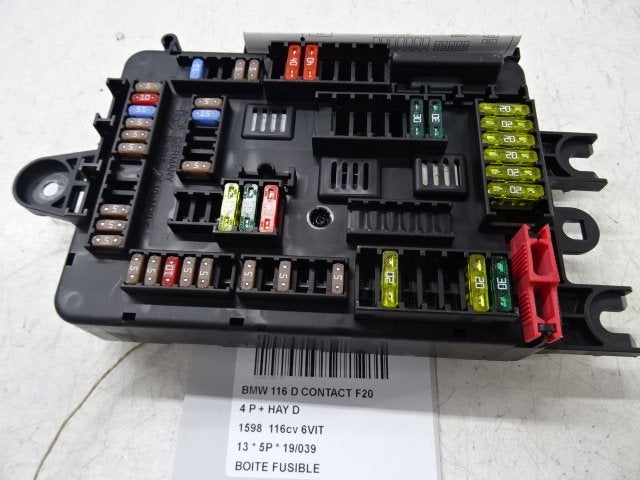 BOITIER FUSIBLES BMW 1 serie (F20) (01-2010/06-2019), Utilisé, BMW