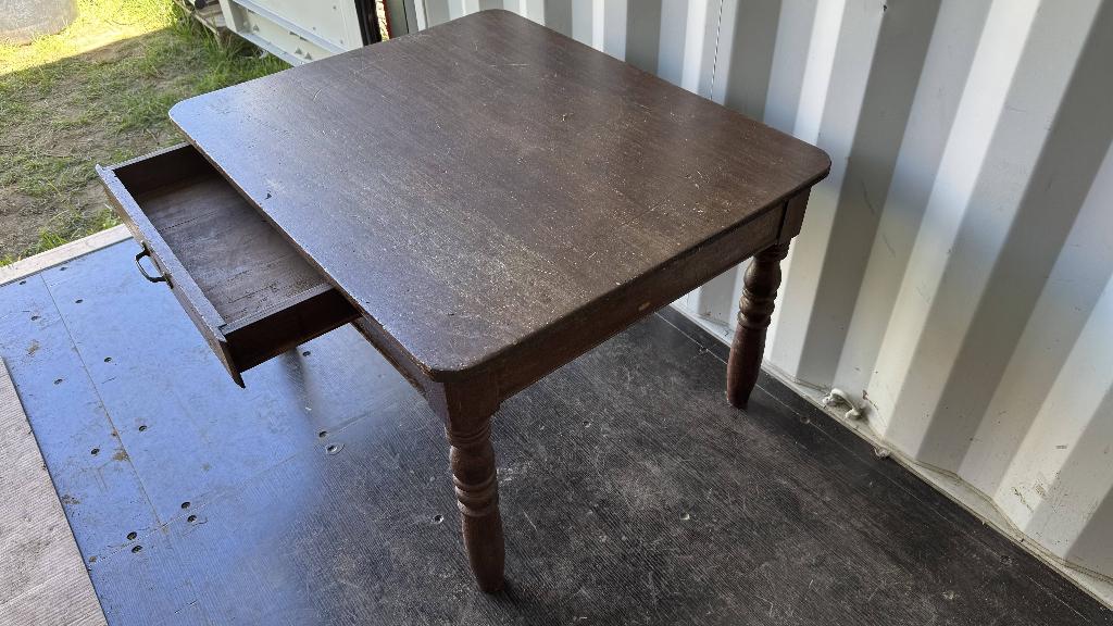 tafeltje, Huis en Inrichting, Tafels | Bijzettafels, Gebruikt, 75 cm of meer, Hageland, Rechthoekig