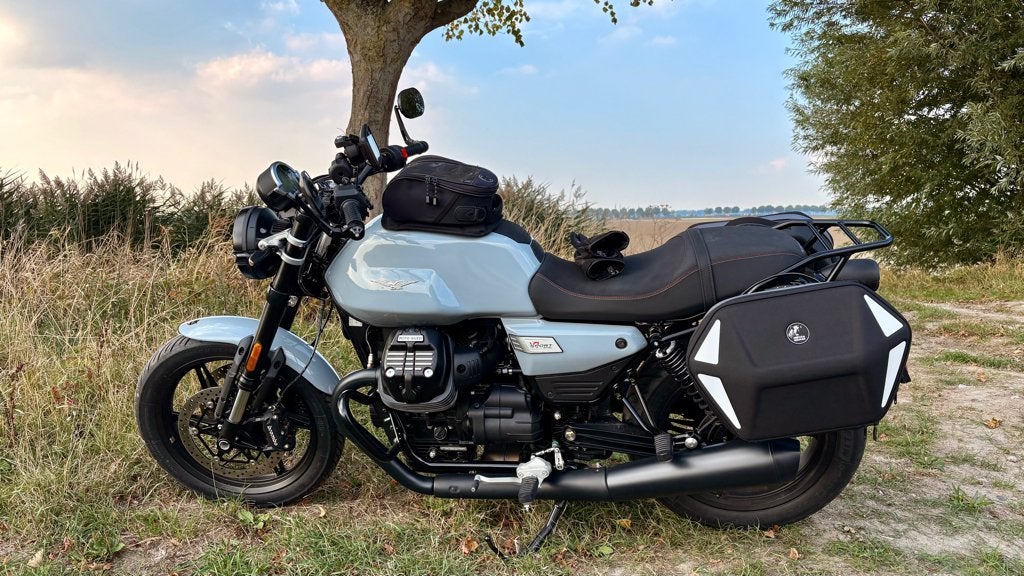 MOTO GUZZI V7 850 E5+ SPORT met 2500km van september 2025, Motos, Motos | Moto Guzzi, Particulier, Naked bike, plus de 35 kW, 2 cylindres