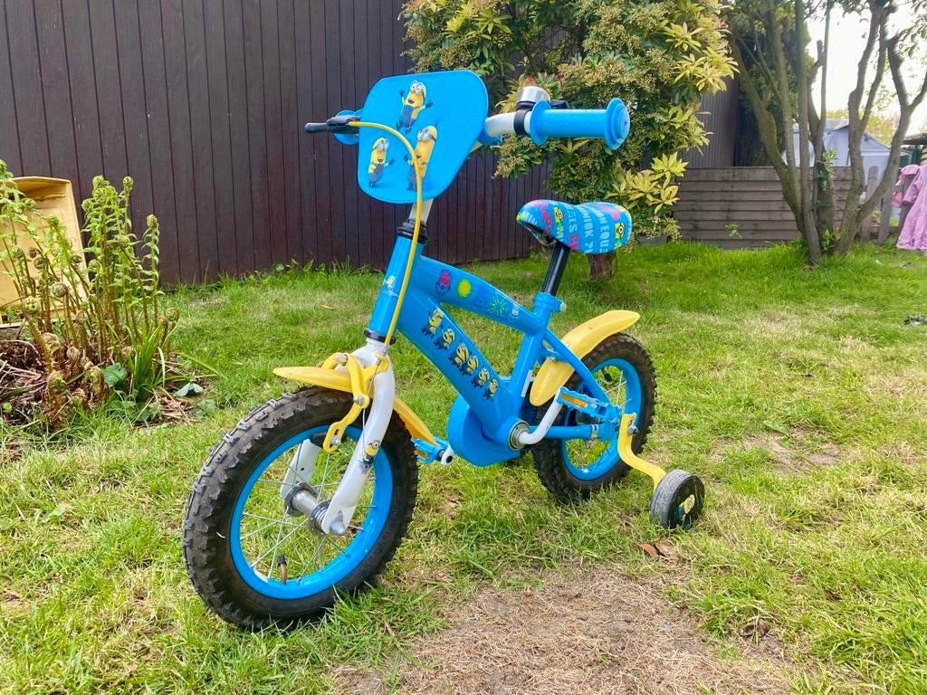 Kinderfiets 12,5 inch Minions, Ophalen, Zo goed als nieuw