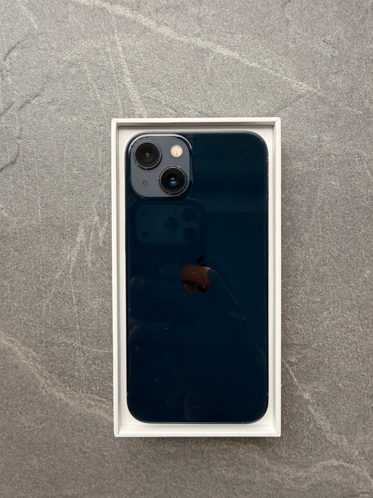 Apple iPhone 13 - 256GB - Midnight blue, 256 GB, Blauw, IPhone 13, Ophalen of Verzenden