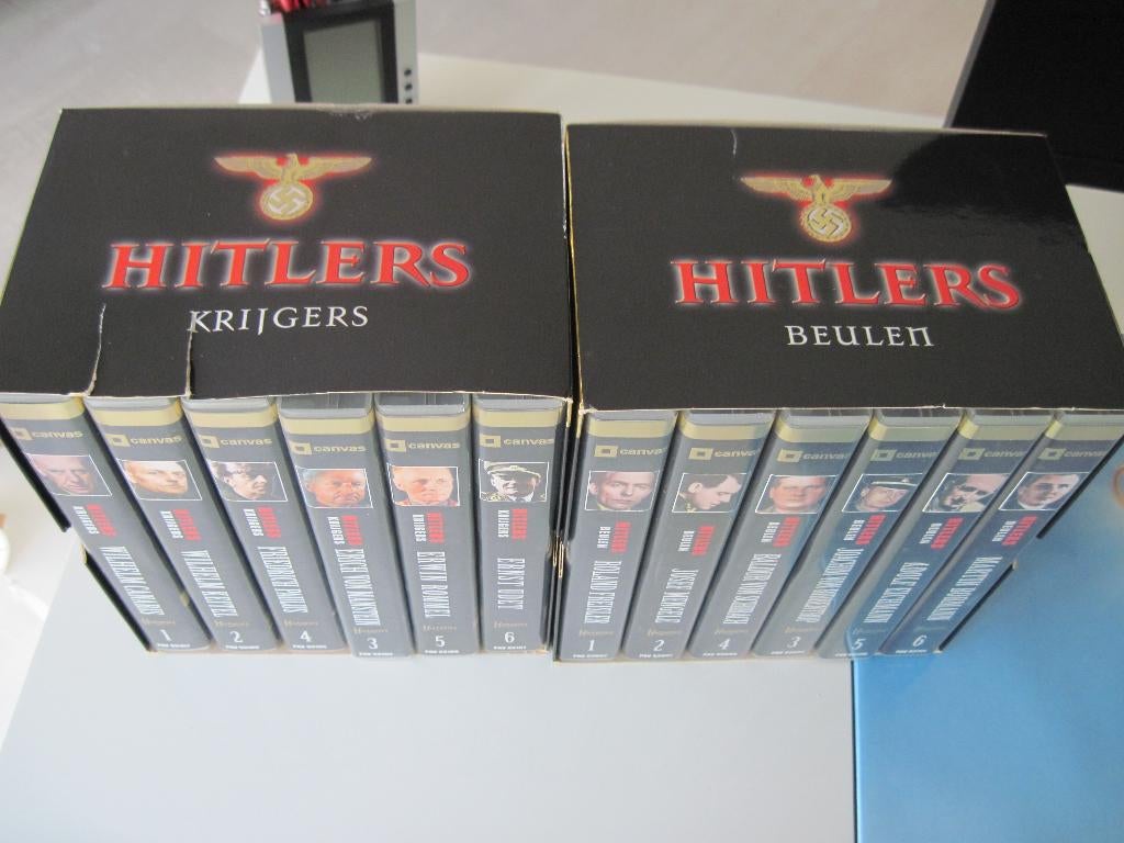 WW2 video cassettes HITLER, Alle leeftijden, Ophalen, Nieuw in verpakking, Documentaire