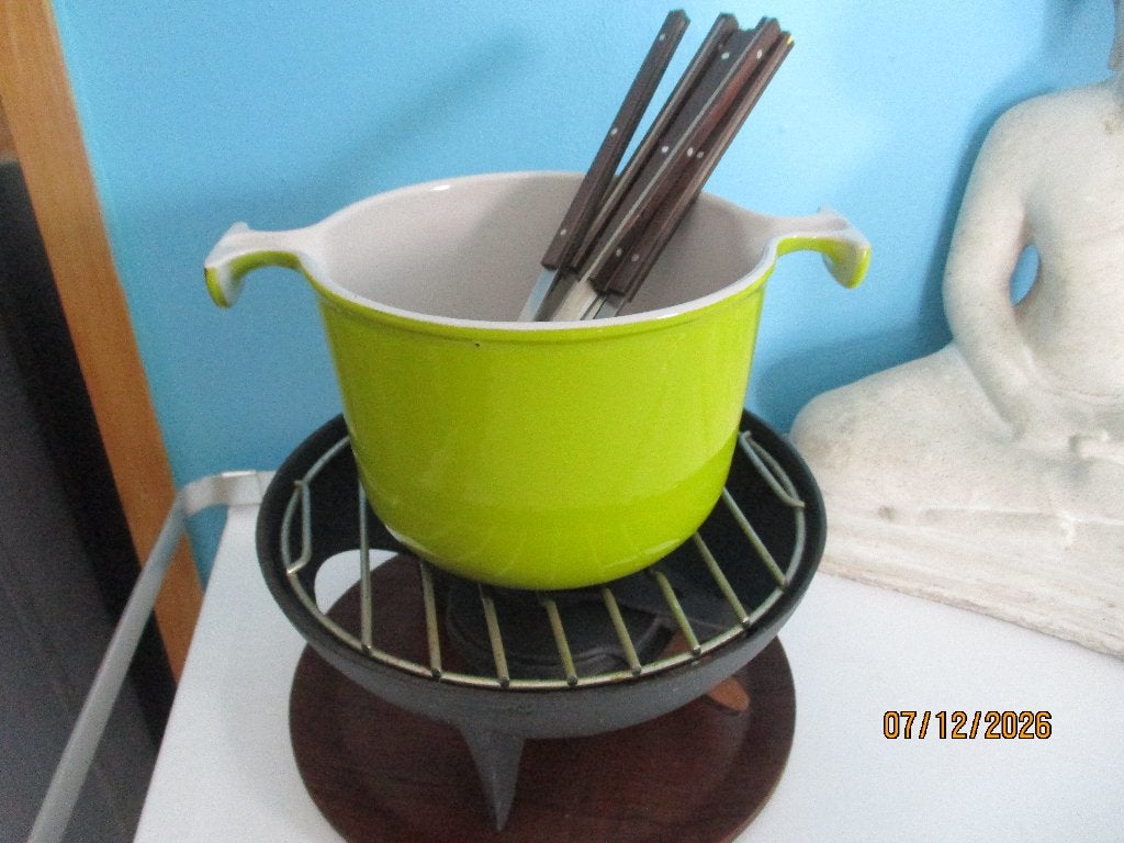 pot à fondue creuset vintage La Mama Enzo Mari complet, Enlèvement ou Envoi, Le Creuset, Utilisé, Casserole