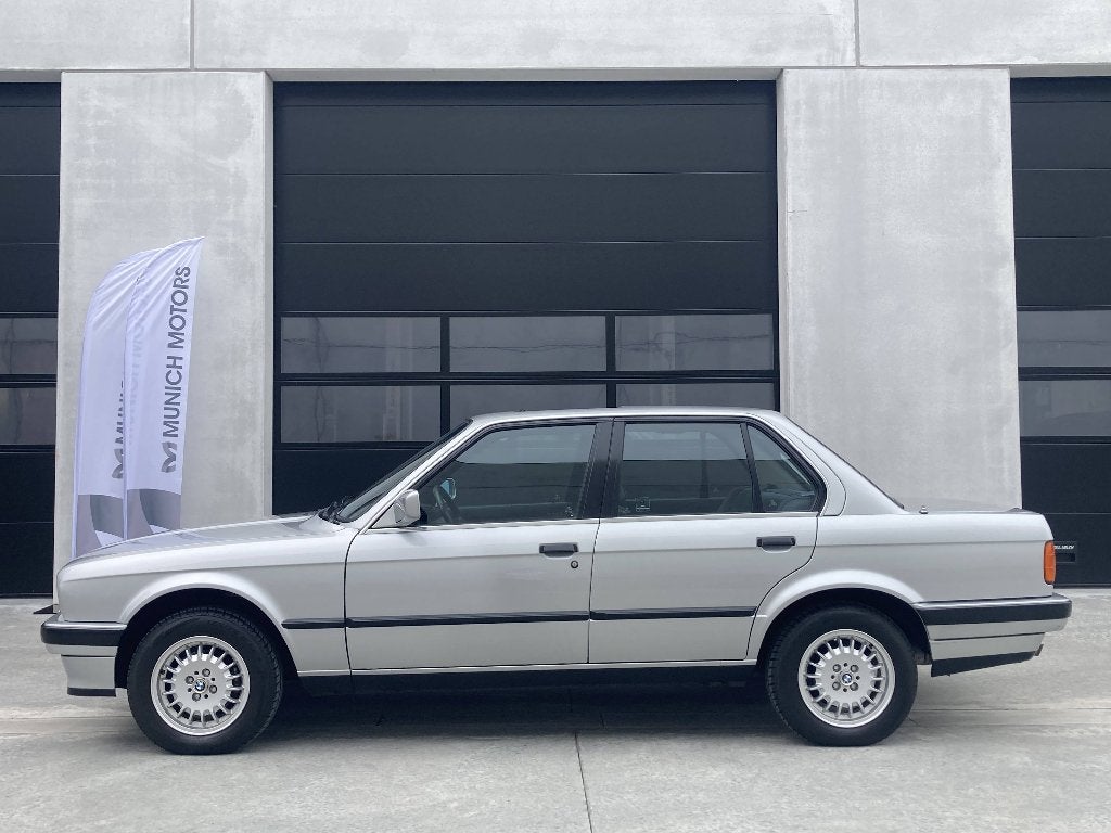 BMW 316i Aut/88992km/Full History/TOP, Auto's, Automaat, 4 cilinders, 72 kW, Bedrijf
