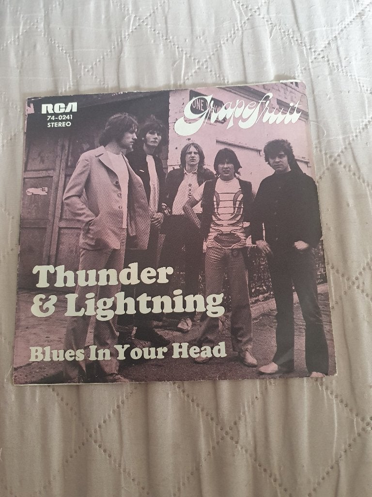 S - Grapefruit – Thunder & Lightning - 1969, CD & DVD, Enlèvement ou Envoi, 7 inch, Comme neuf, EP
