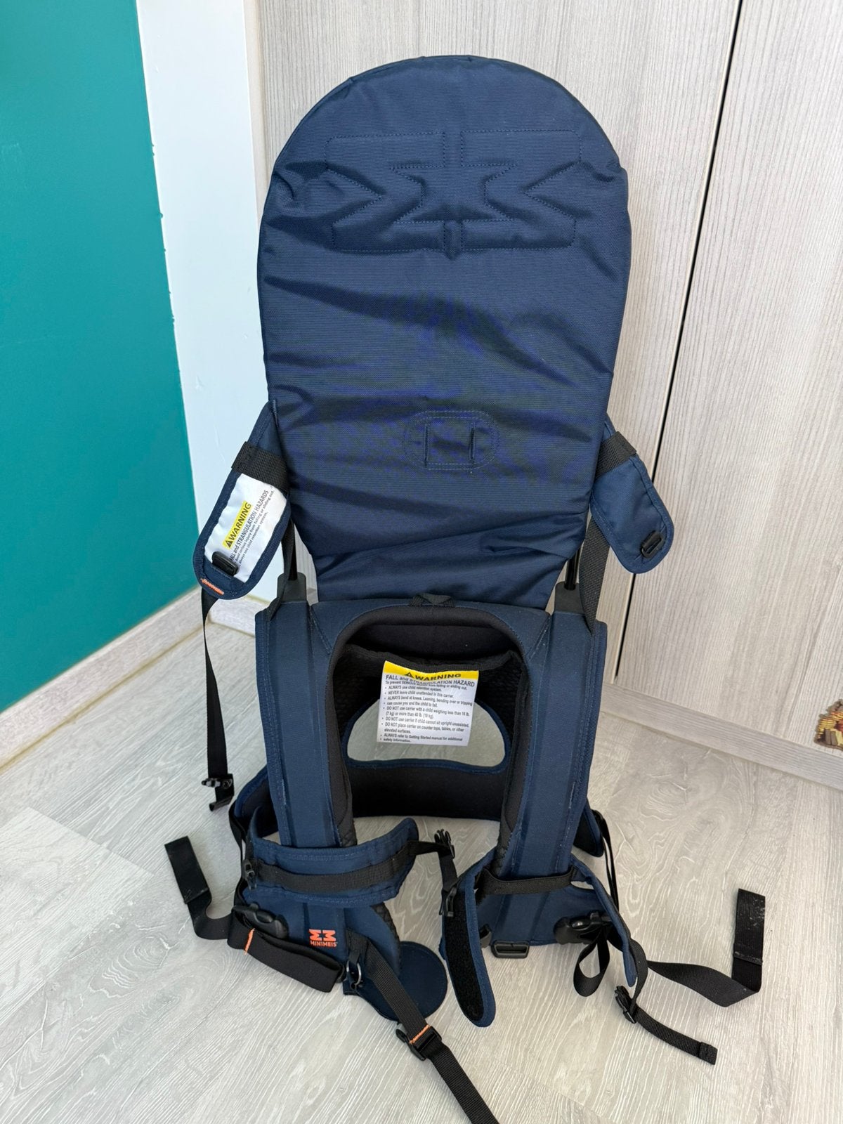 Porte bébé MiniMeis, Enfants & Bébés, Neuf, Autres marques, Porte-bébé, Enlèvement