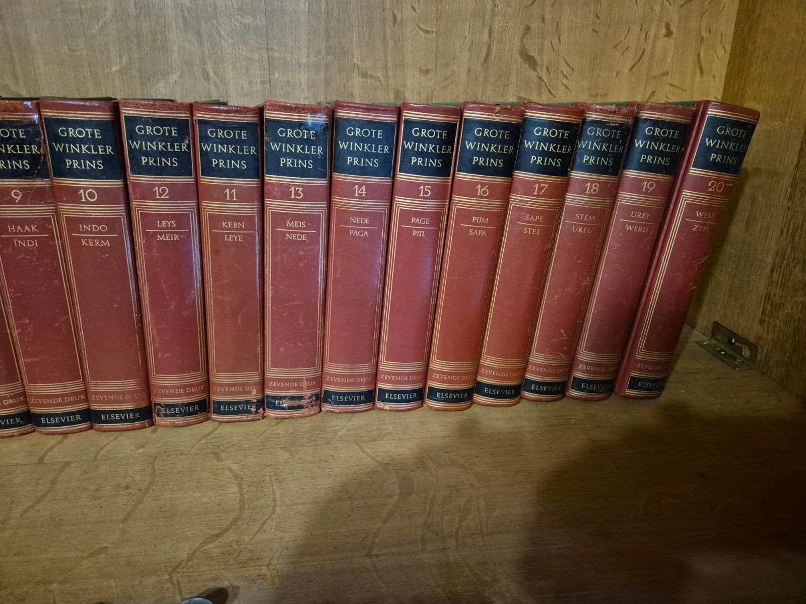 boeken, Boeken, Encyclopedieën, Ophalen