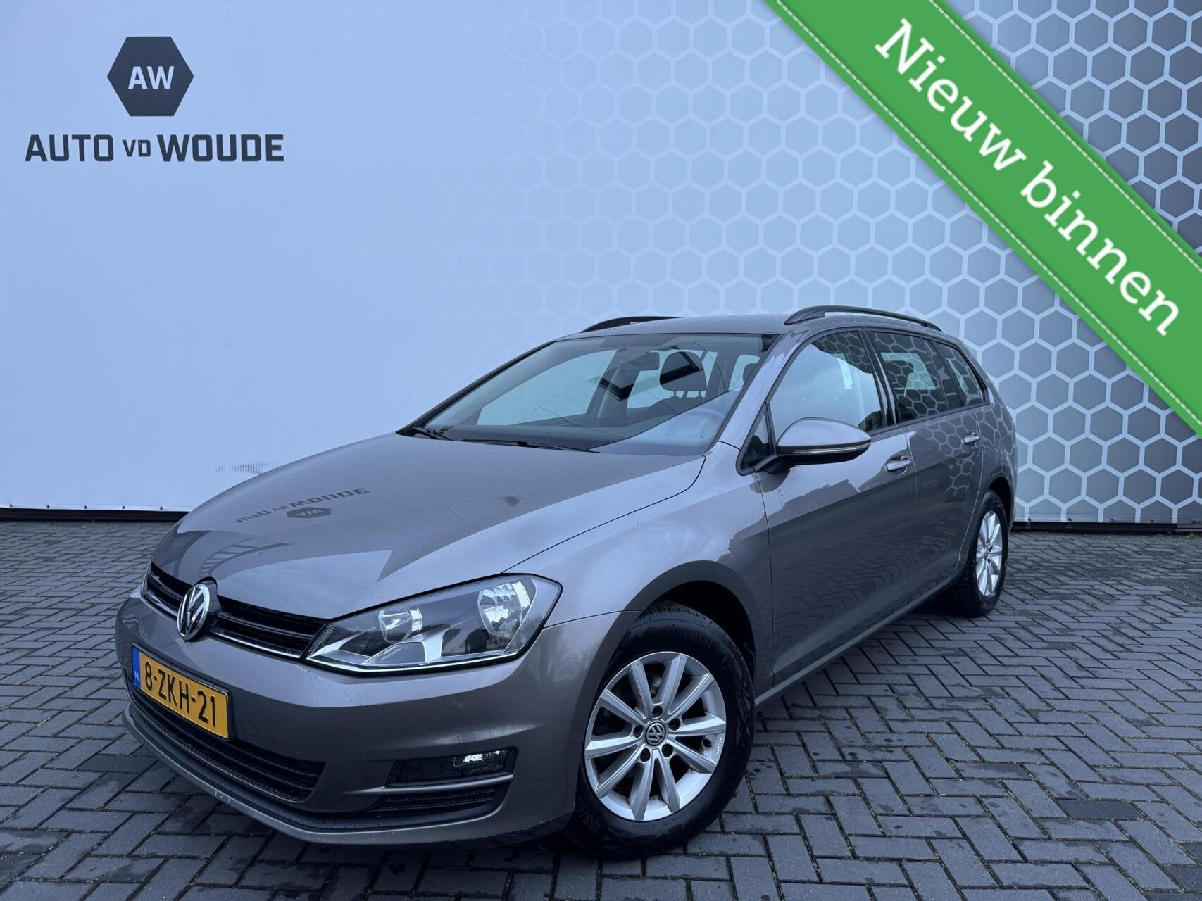 Volkswagen Golf Variant 1.2 TSI Comfortline Airco Trekhaak, Voorwielaandrijving, Gebruikt, Zwart, 4 cilinders