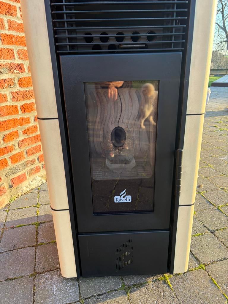 Poêle à Pellet Ravelli Lisa plus 7,5kw, Enlèvement, Utilisé