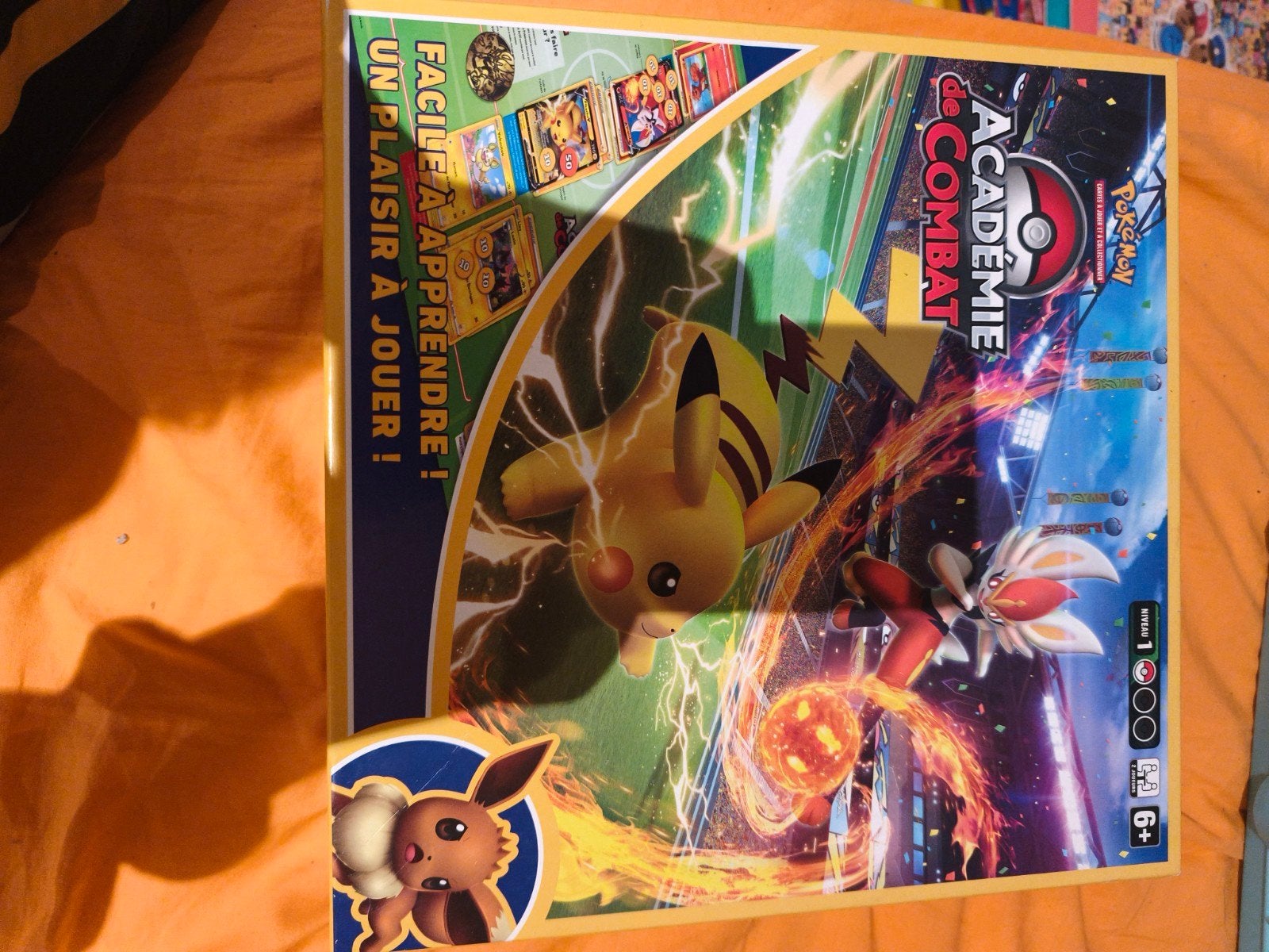 jeu Pokémon arène de combat, Hobby en Vrije tijd, Ophalen of Verzenden, Nieuw, Meerdere kaarten