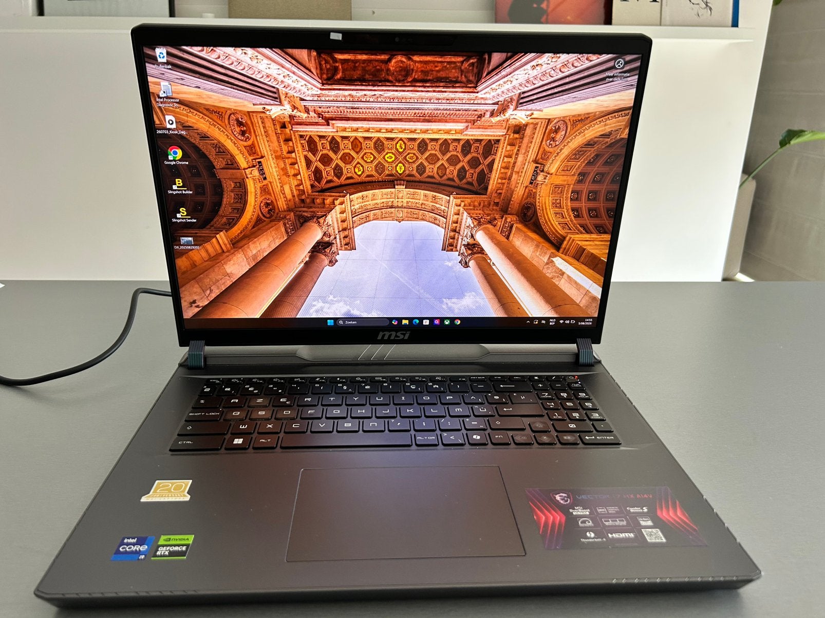 MSI Vector 17 HX A14VIG – Intel i9 – RTX 4090 – 32 GB RAM, Informatique & Logiciels, 32 GB, Comme neuf, Enlèvement, Gaming
