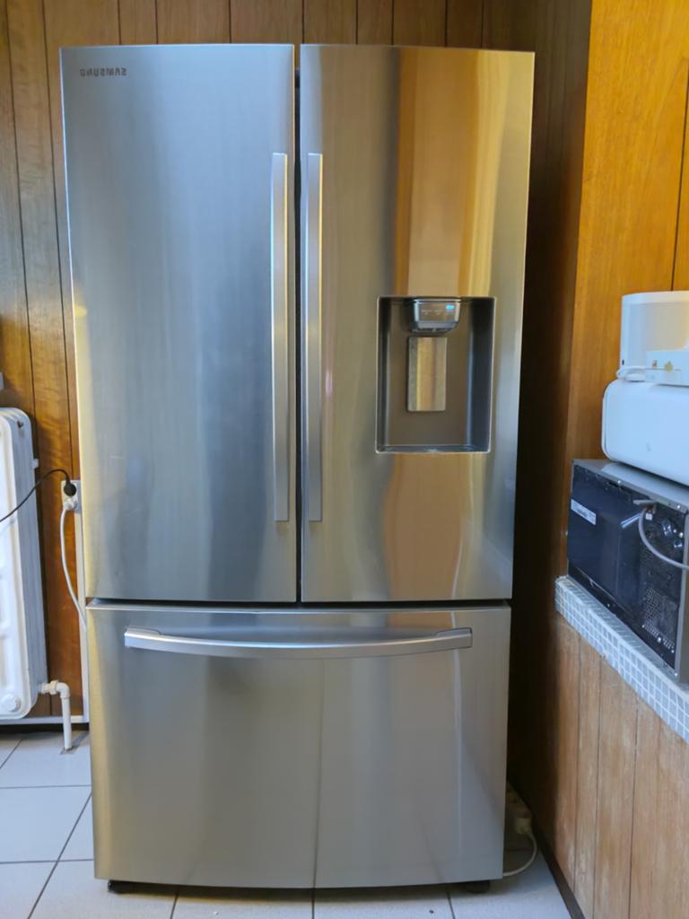 Amerikaanse frigo met dispenser, merk Samsung, Elektronische apparatuur, Koelkasten en IJskasten, Ophalen