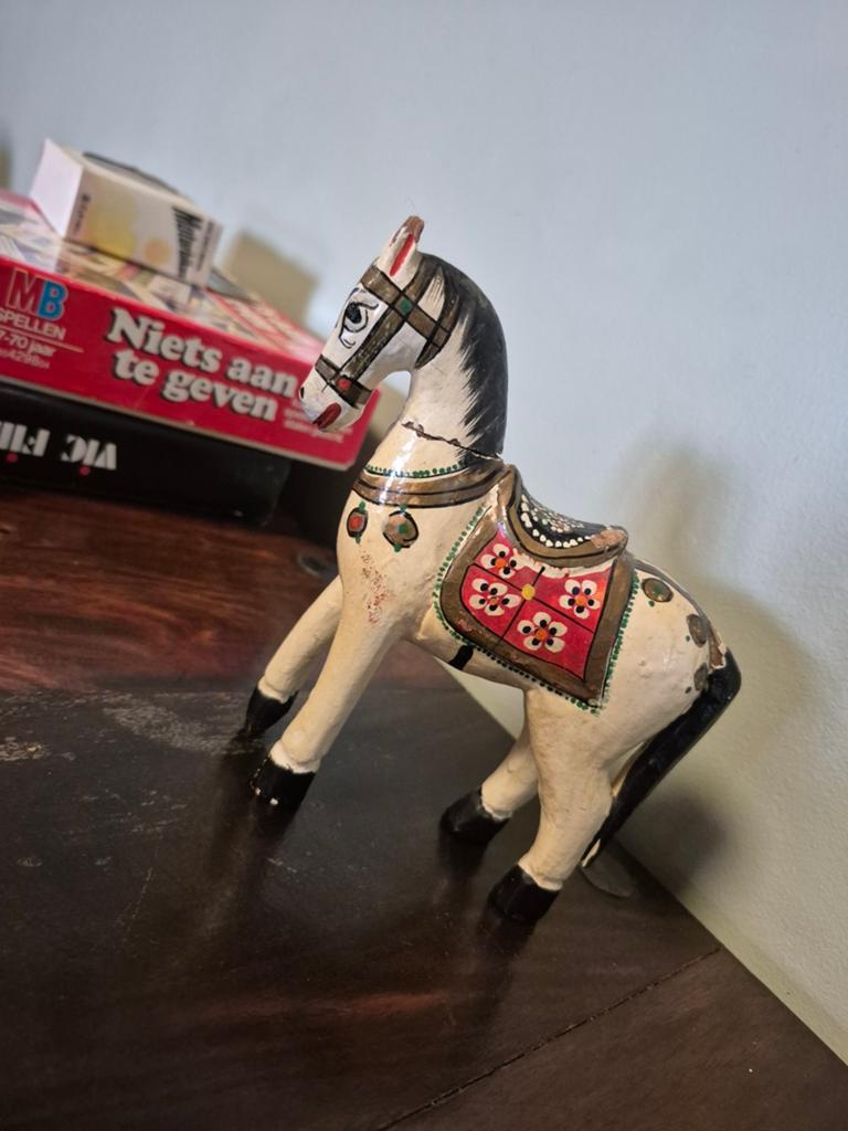 Handgemaakt paardje uit (ca. 1900-1930), Antiek en Kunst, Ophalen of Verzenden, Handgemaakt