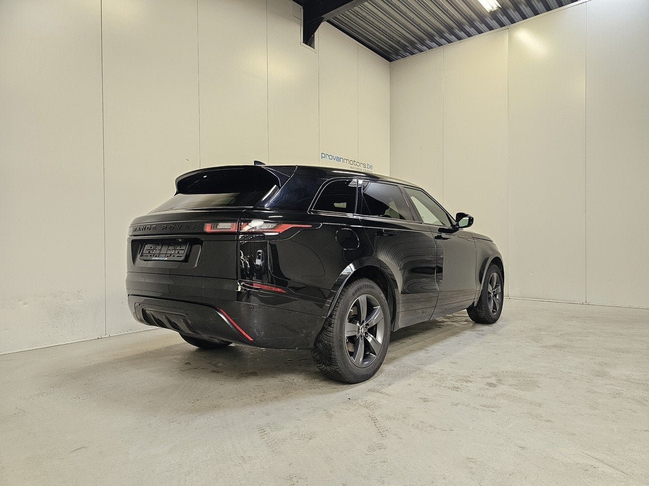 Land Rover Range Rover Velar 2.0 Benzine Autom. - R Dynamic, Auto's, 173 g/km, 4 cilinders, 0 kg, Range Rover Velar