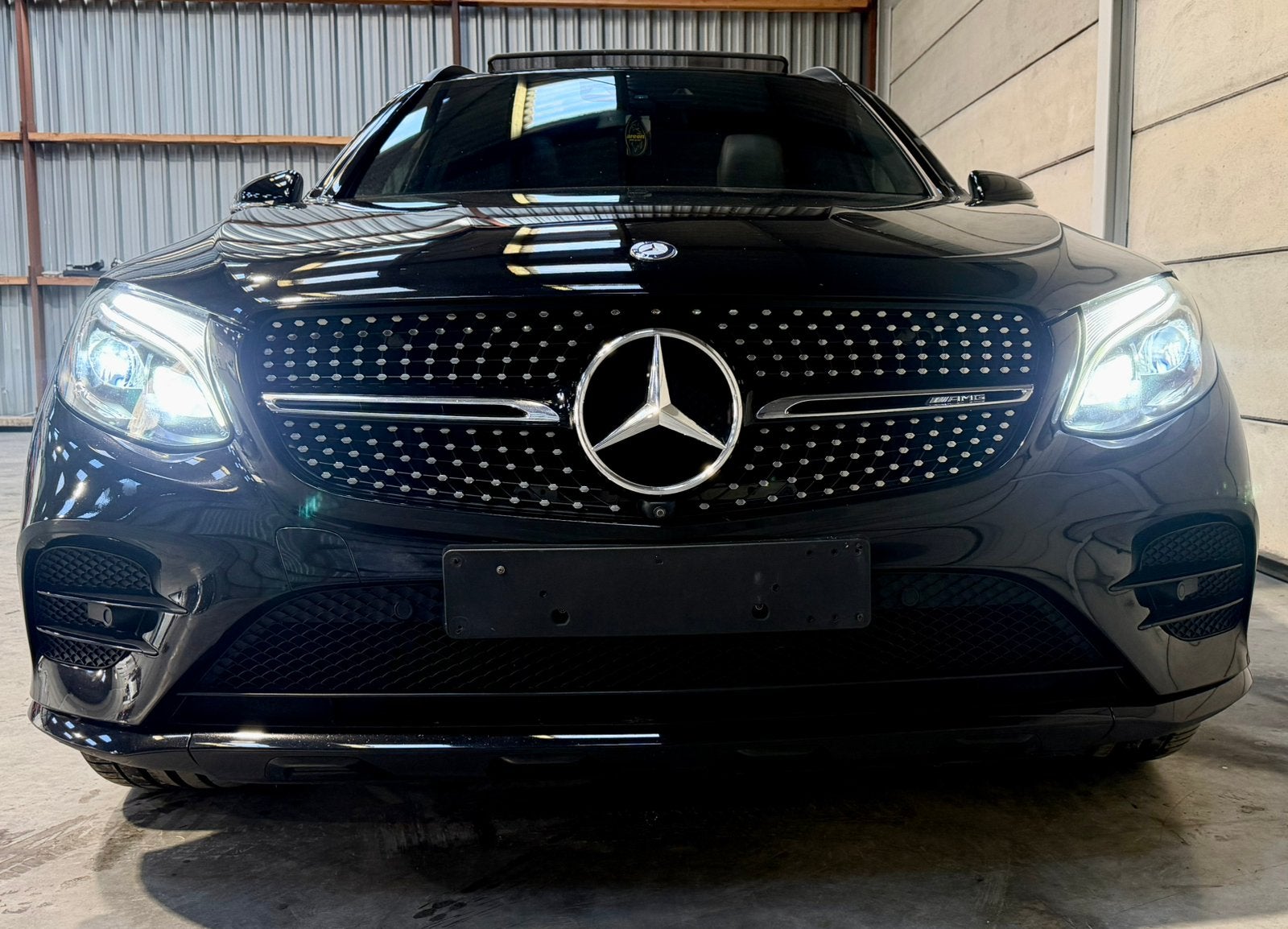 MERCEDES GLC43 AMG 3.0BITURBO 1ste hands aftrekbare btw, Auto's, Automaat, 199 g/km, Zwart, Leder