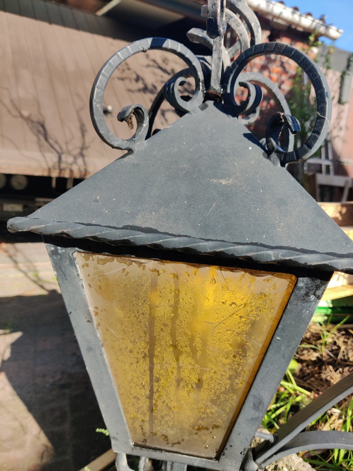 lantaarn, uit metaal, 1 kap ontbreekt, Résistant à l'eau, 50 à 250 watts, Enlèvement, Suspension