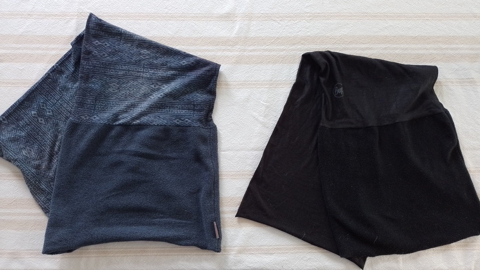 2 tours du cou BUFF, Vêtements | Hommes, Bonnets, Écharpes & Gants, Enlèvement ou Envoi