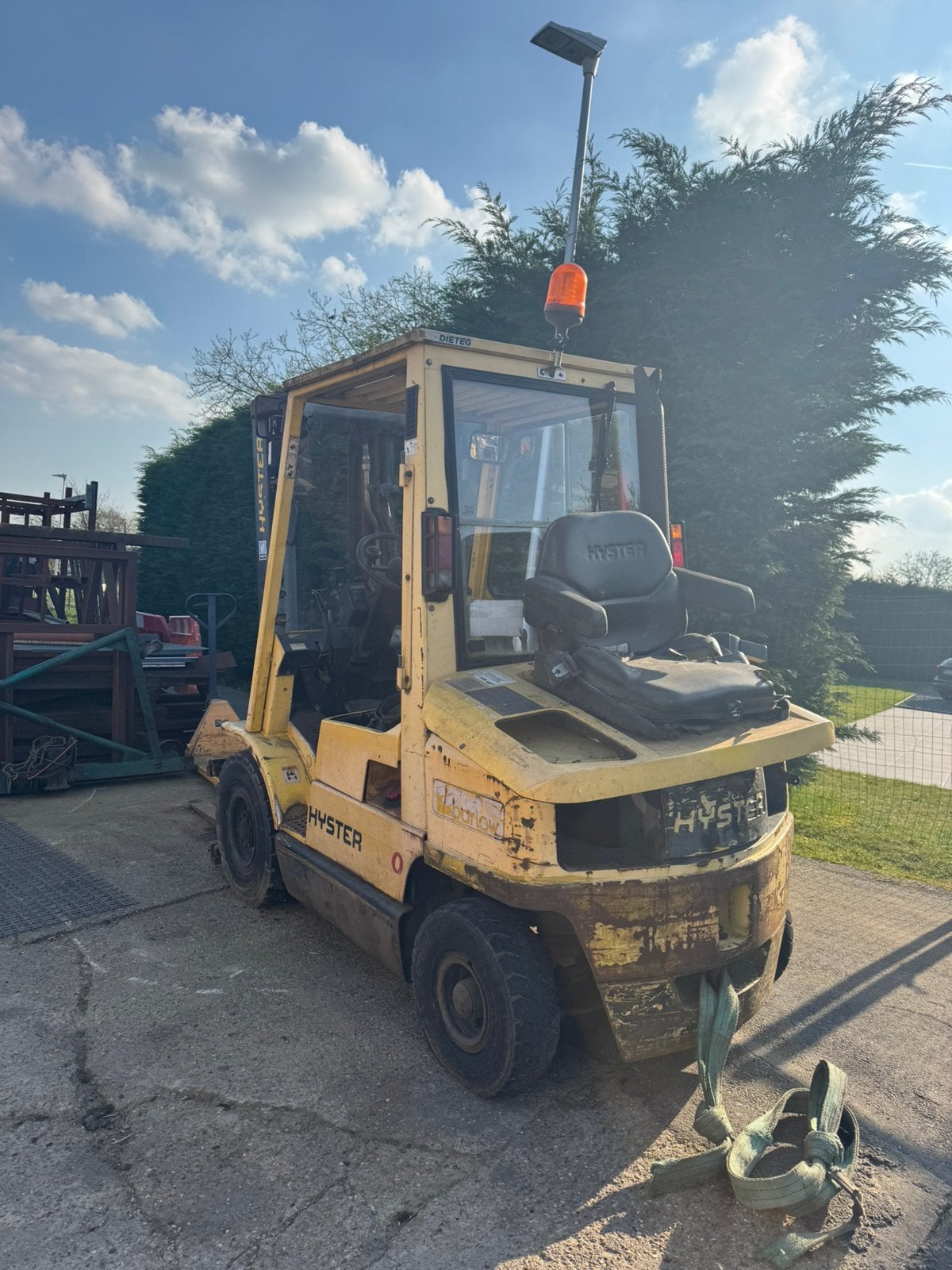 Hyster klark te koop, Ophalen