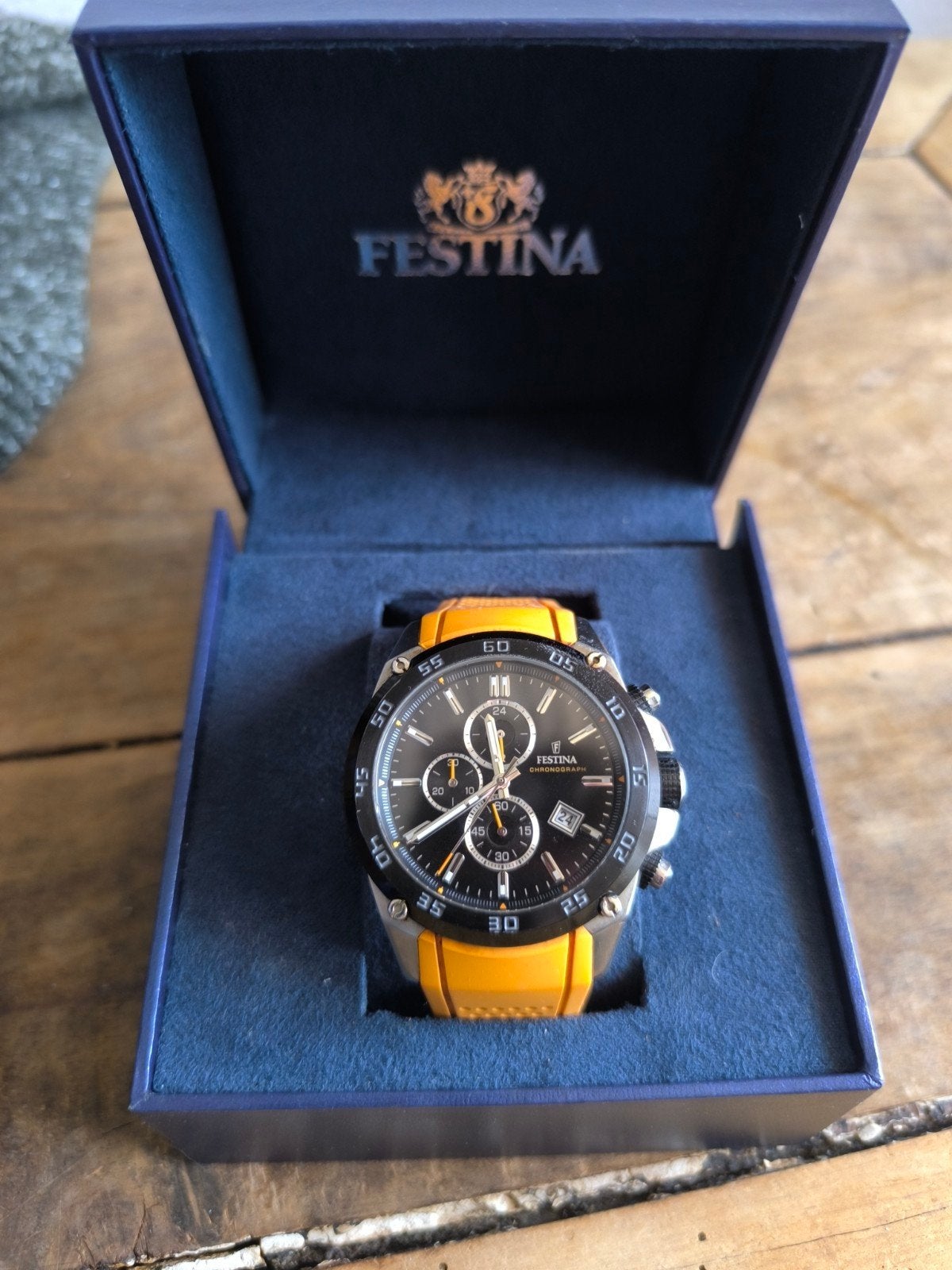 Montre Festina, Montre-bracelet, Autres marques, Enlèvement ou Envoi, Comme neuf