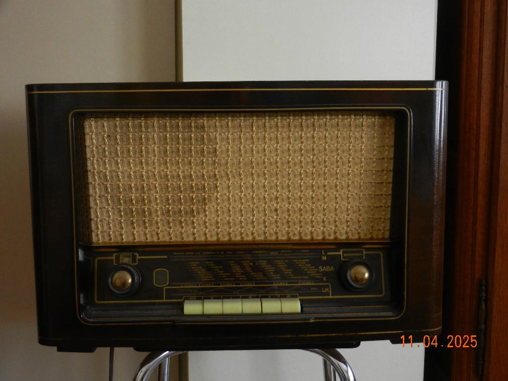 poste de radio ancien, Enlèvement, Utilisé