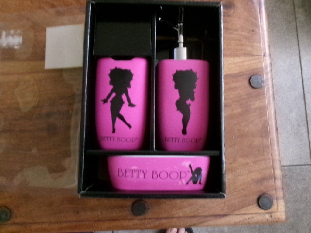 Betty Boop 3 delige lavaboset, Verzamelen, Ophalen of Verzenden, Betty Boop, Nieuw, Gebruiksvoorwerp
