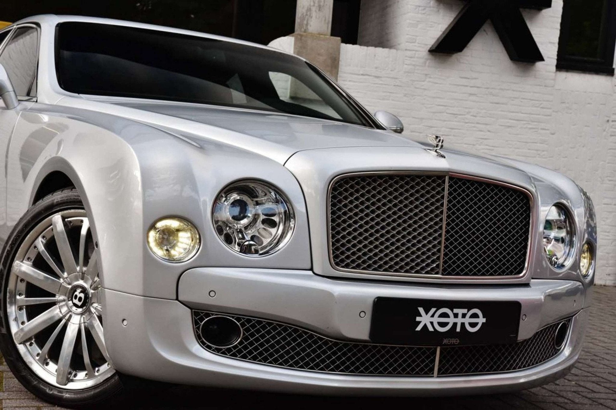 Bentley Mulsanne 6.75 BITURBO V8 MULLINER *TOP CONDITION*, Autos, Cuir, Achat, 6750 cm³, 4 portes