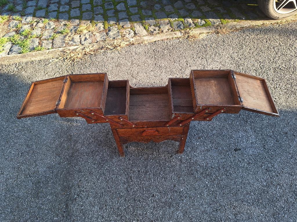 vintage naaidoos/kast, Antiek en Kunst, Curiosa en Brocante, Ophalen