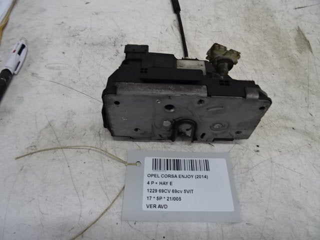 SERRURE DE PORTE AVANT DROITE Opel Corsa E (13431840), Opel, Opel Automobile GmbH, Utilisé, Avant