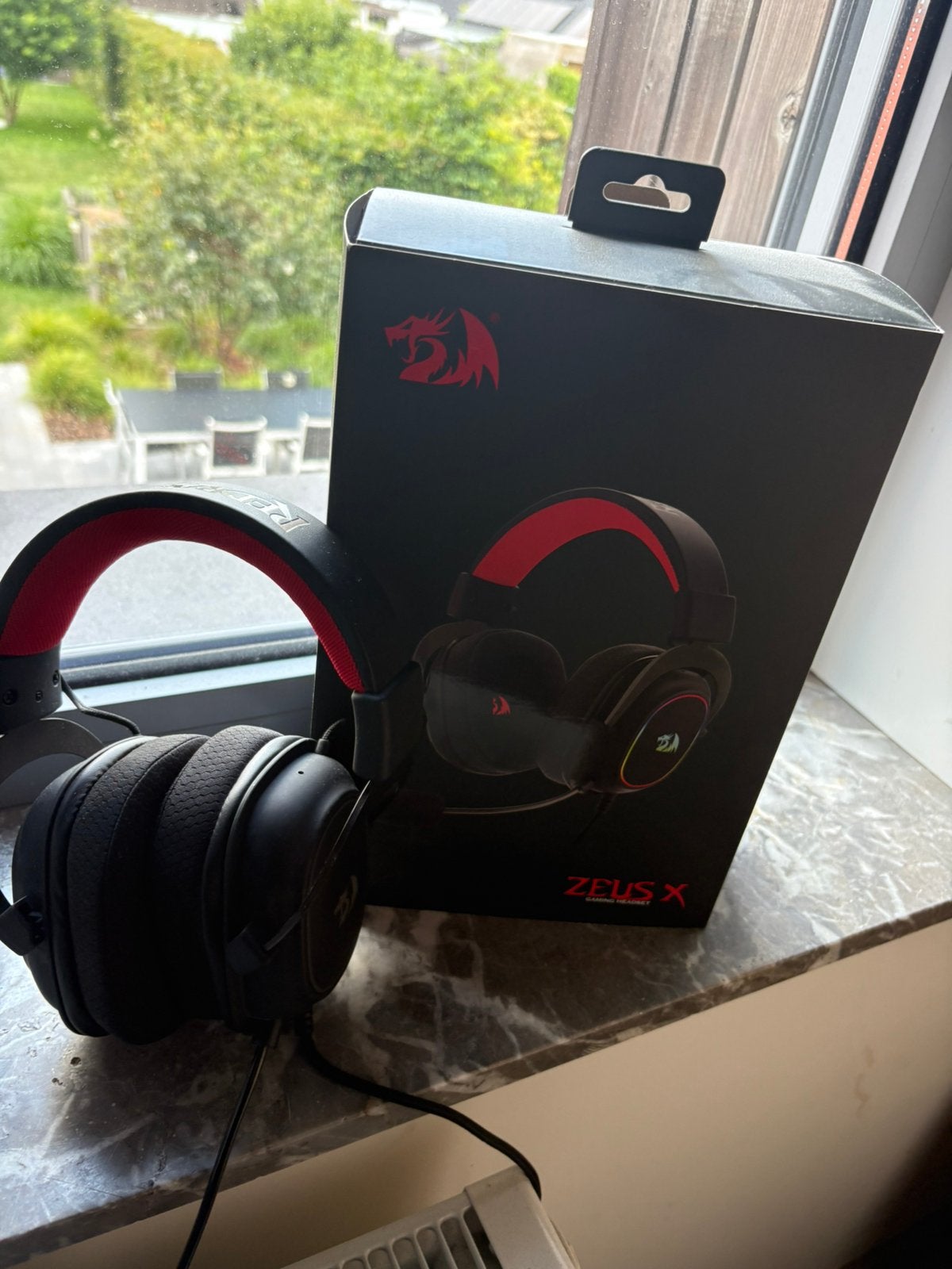 Zeus X Redragon headset, Ophalen, Zo goed als nieuw